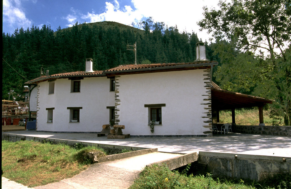 Casa Rural Eleizondo Haundia Itziar Extérieur photo